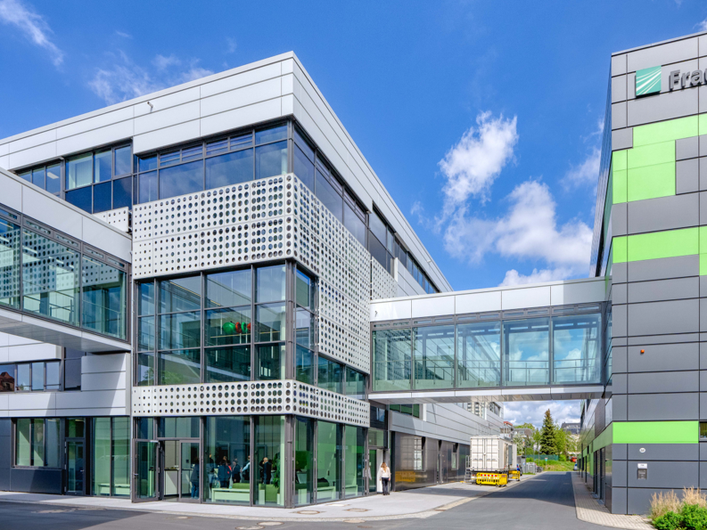Fraunhofer-Institut für Elektronenstrahl- und Plasmatechnik FEP Fraunhofer-Institut für Elektronenstrahl- und Plasmatechnik FEP
